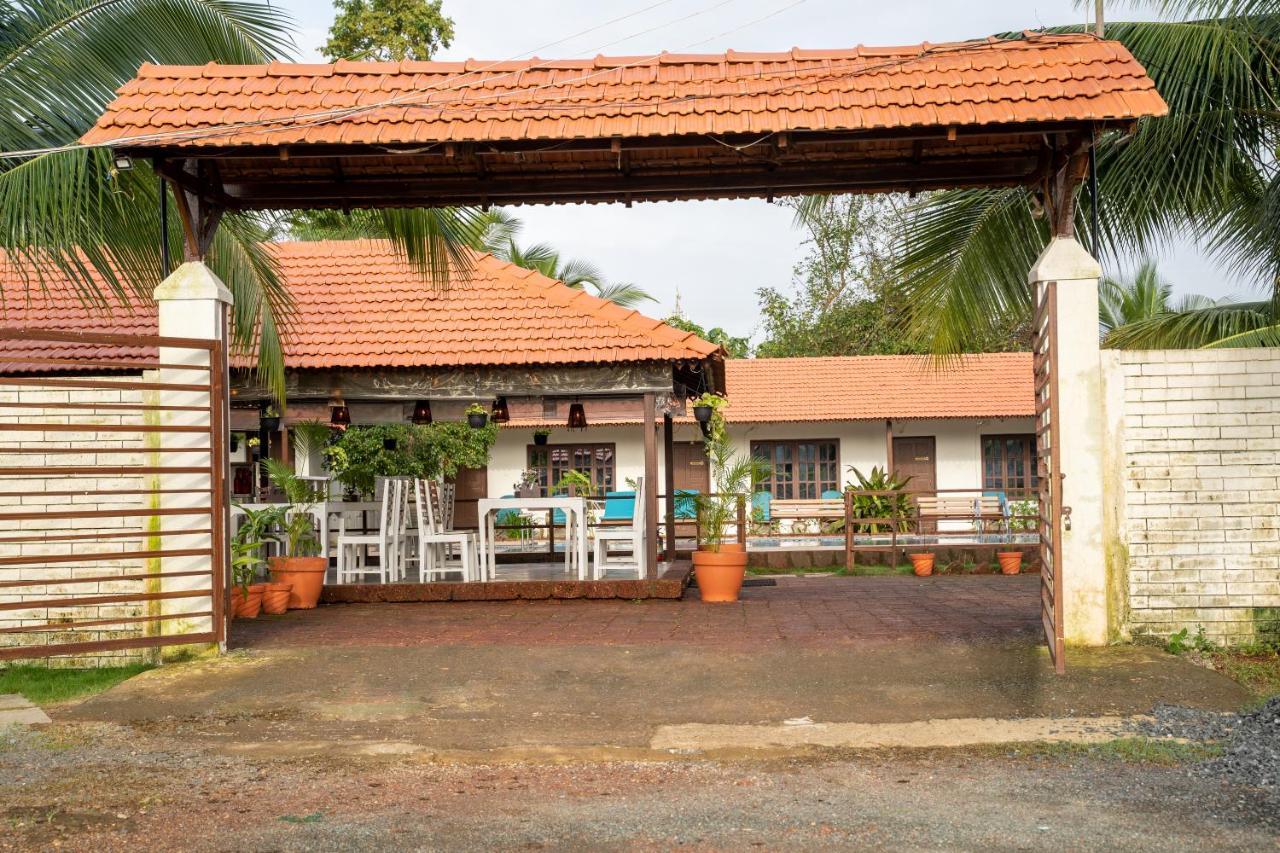 Dhanrains Moonlight Retreat Cottages Palolem Exterior photo